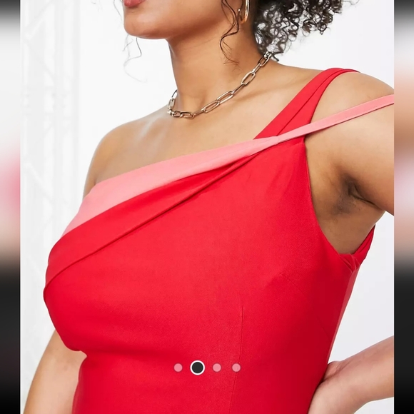 Vesper Plus Strappy Contrast One Shoulder Body Con Dress - Picture 2 of 6